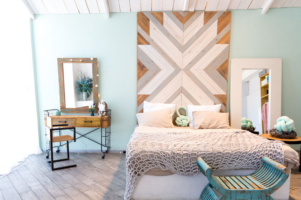 sélectionner la décoration murale parfaite dans une chambre d'adulte